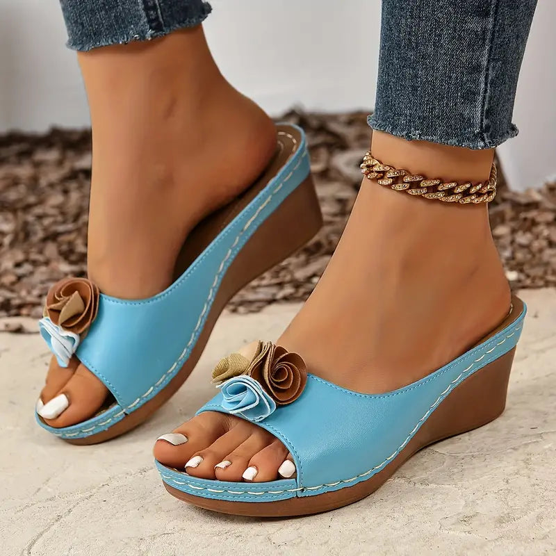 LIDIA - Comfortable leather orthopedic women's sandals