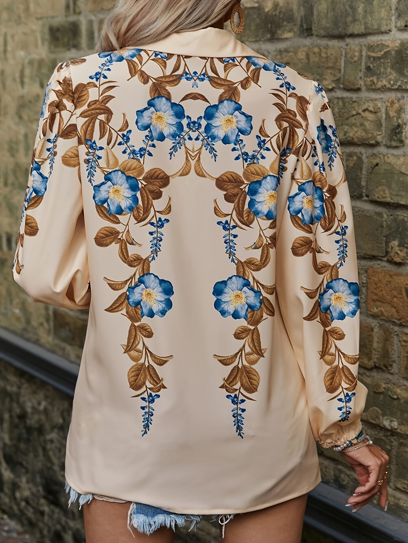 Cassandra |  Floral Blouse with Retro Lapel Neck