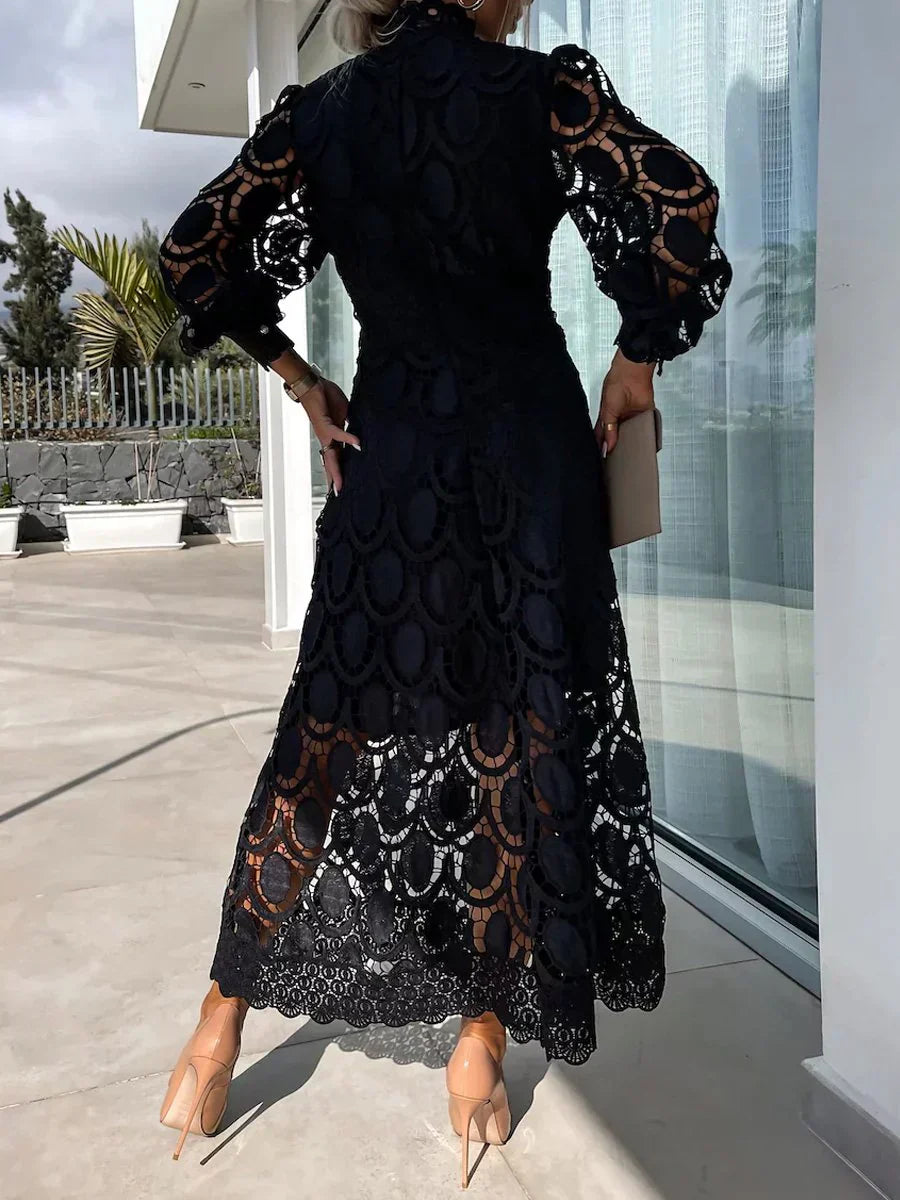 Faye - Romantic Lace Midi Dress