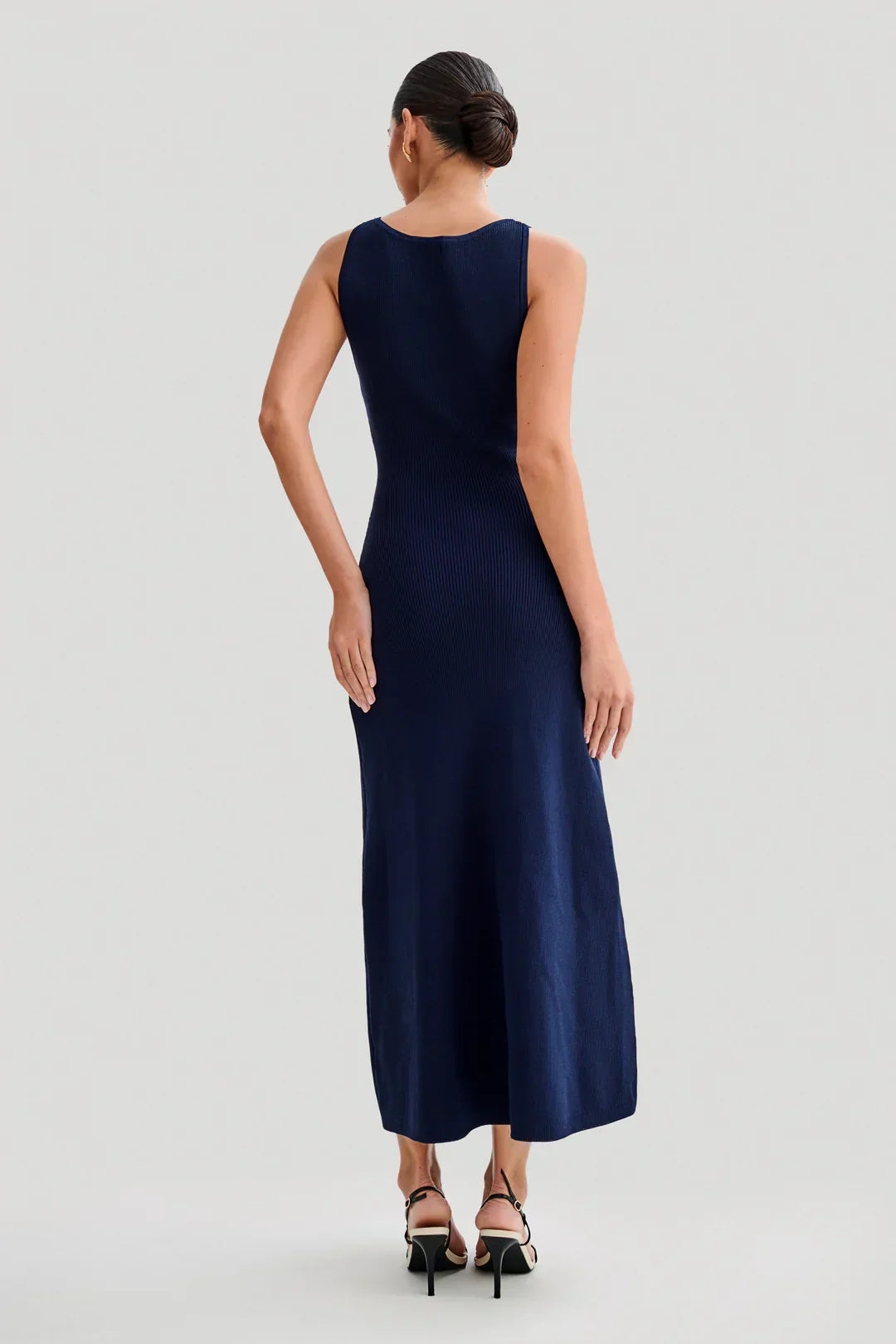 Madeline - Buttoned Maxi Dress